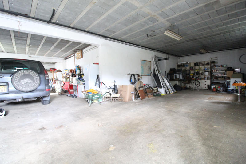 Maison - 180 m² - 7 pièces