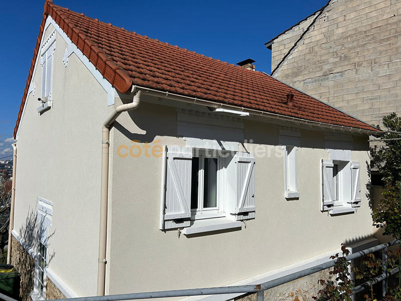 Maison - 85 m² - 4 pièces