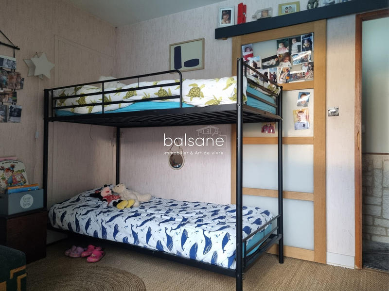 Maison traditionnelle - 165 m² - 5 pièces