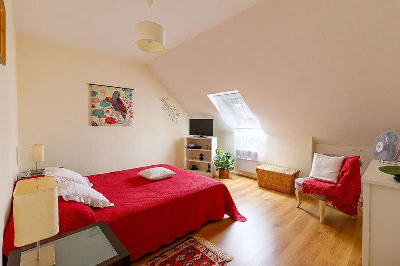 Appartement - 97 m² - 4 pièces