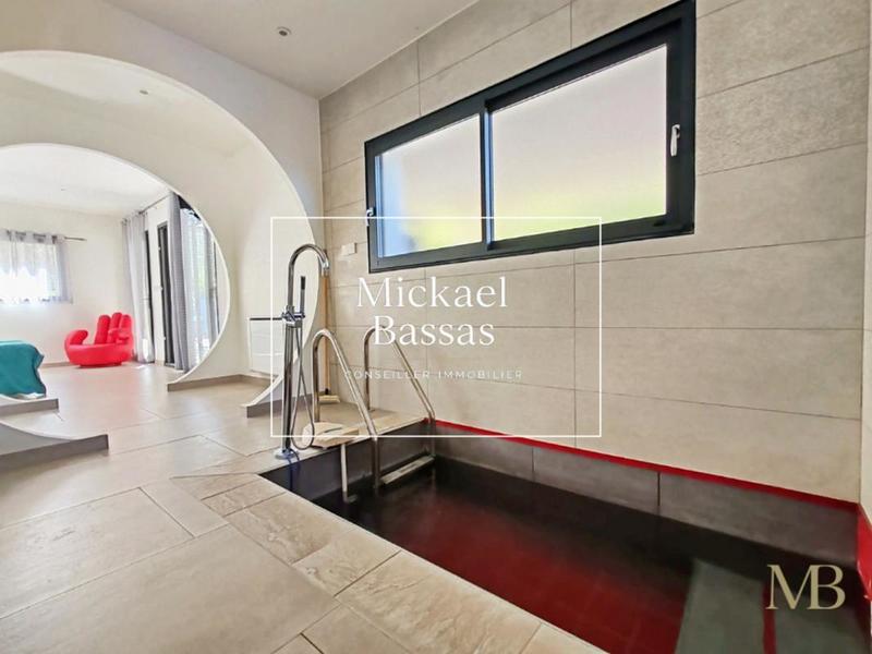 Villa - 157 m² - 6 pièces