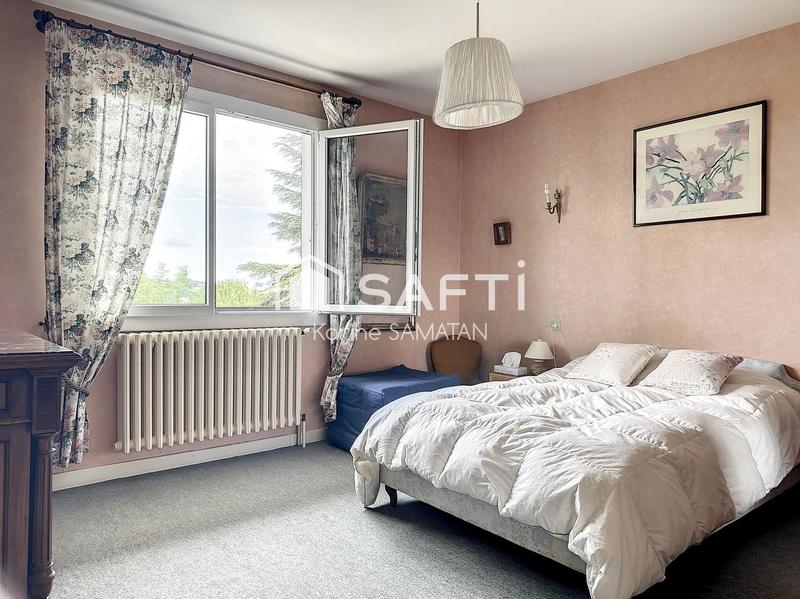 Maison - 166 m² - 5 pièces