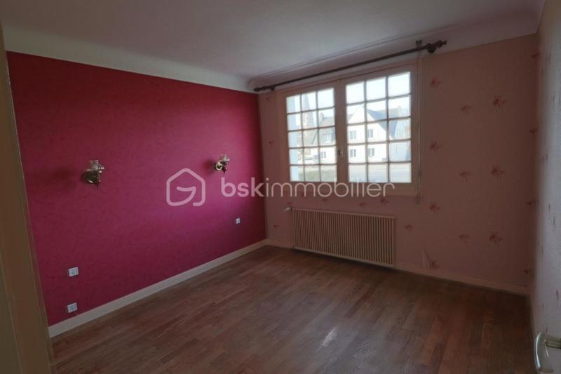 Demeure - 90 m² - 6 pièces