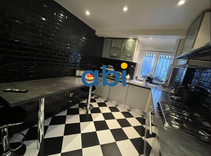 Appartement - 88 m² - 3 pièces