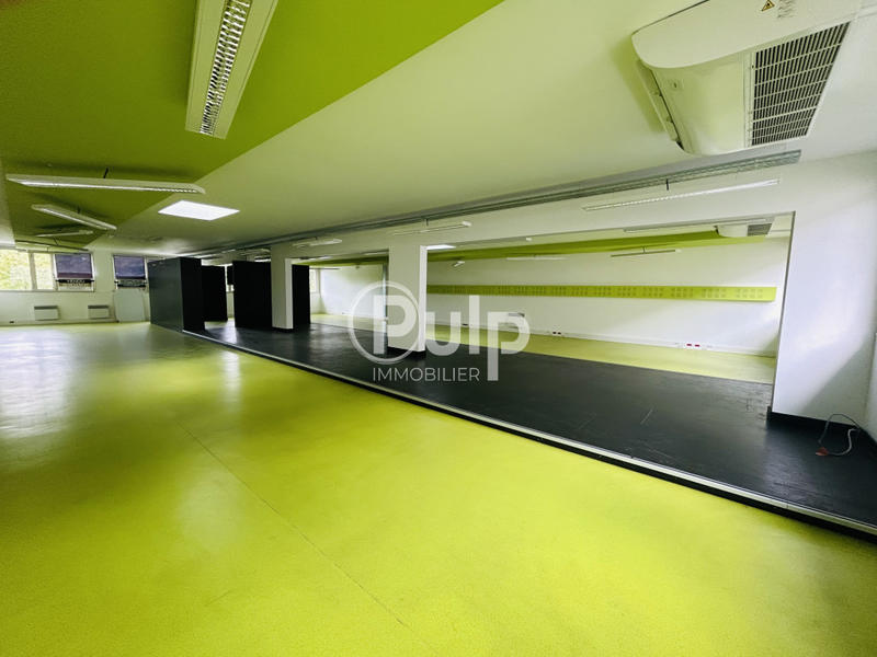 Bureau - 235 m² - 3 pièces