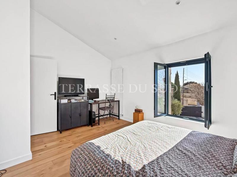 Maison - 171 m² - 6 pièces