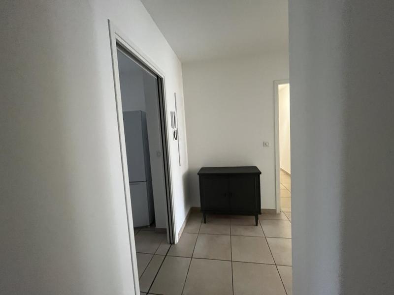 Appartement - 93 m² - 3 pièces