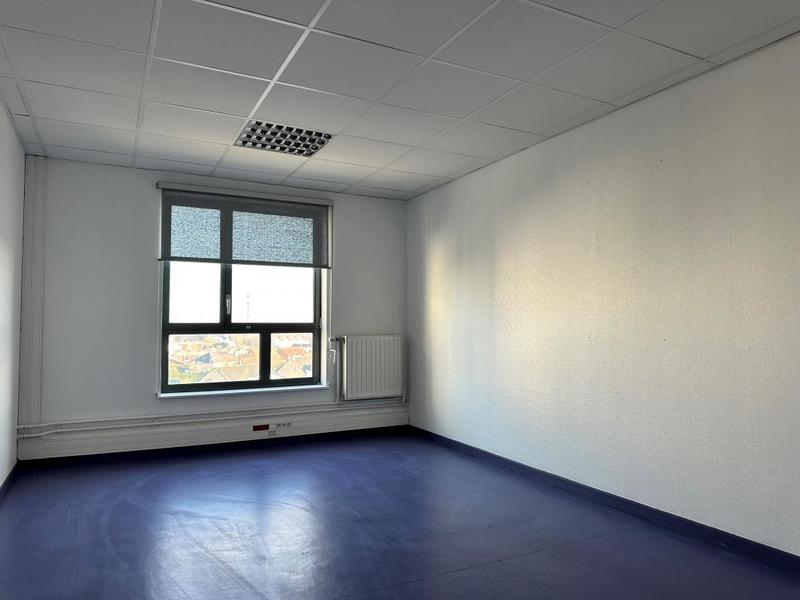 Local commercial - 347 m² - 5 pièces