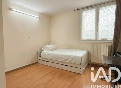 Appartement - 67 m² - 4 pièces