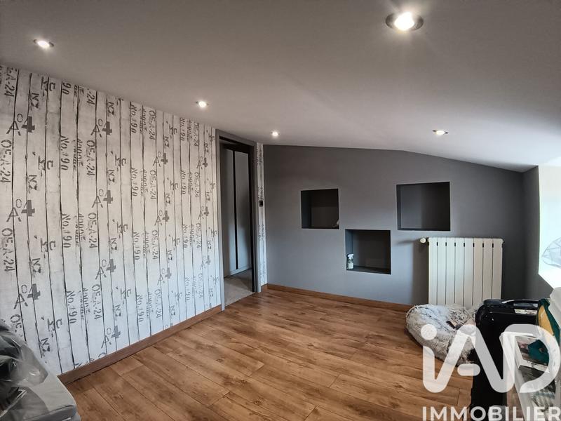 Maison - 104 m² - 5 pièces