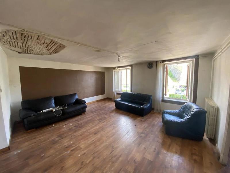 Immeuble - 246 m² - 15 pièces