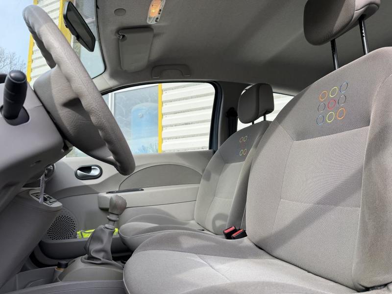 Renault Twingo II 1.2 16v 75 eco2 Trend