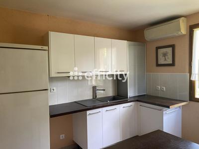 Maison - 176 m² - 7 pièces