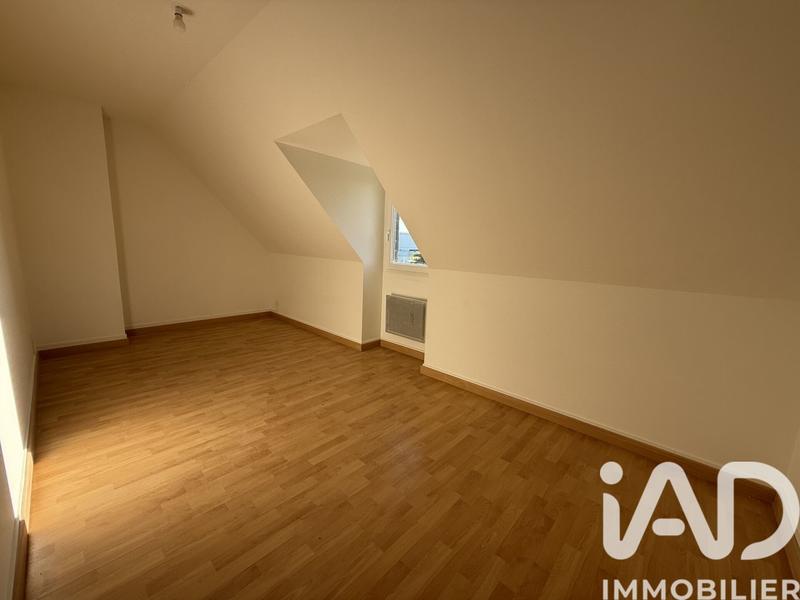 Maison - 113 m² - 9 pièces