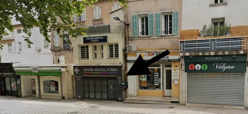 Magasins - 47 m² - 2 pièces