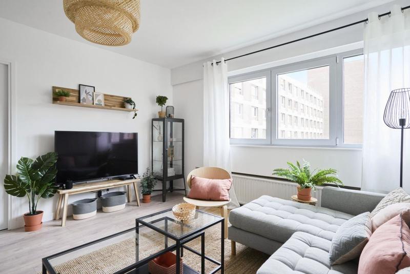 Appartement - 100 m² - 6 pièces