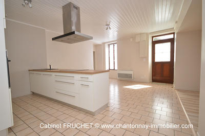 Maison de bourg - 107 m² - 4 pièces