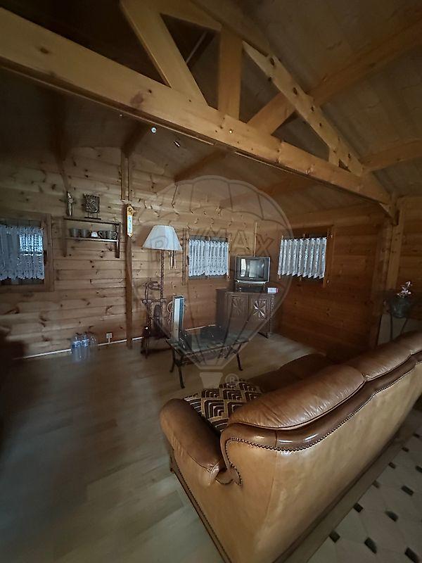 Propriété - 50 m² - 5 pièces