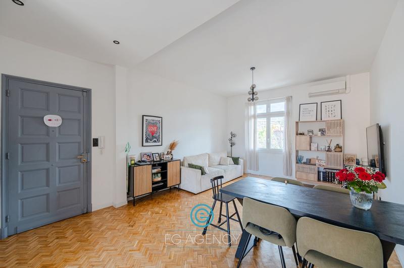 Appartement - 82 m² - 4 pièces