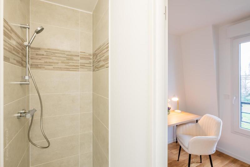 Appartement - 84 m² - 4 pièces