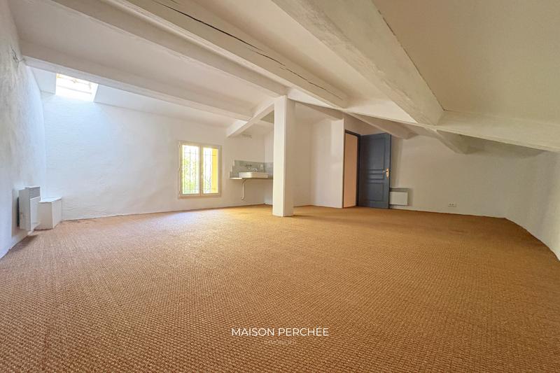 Maison - 149 m² - 8 pièces