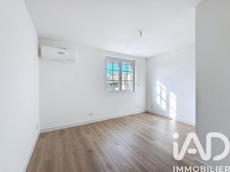 Maison - 108 m² - 5 pièces