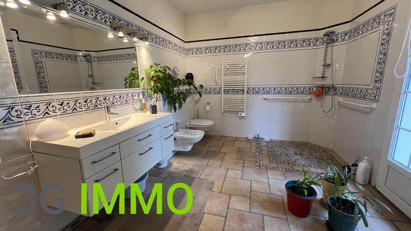 Maison - 142 m² - 6 pièces