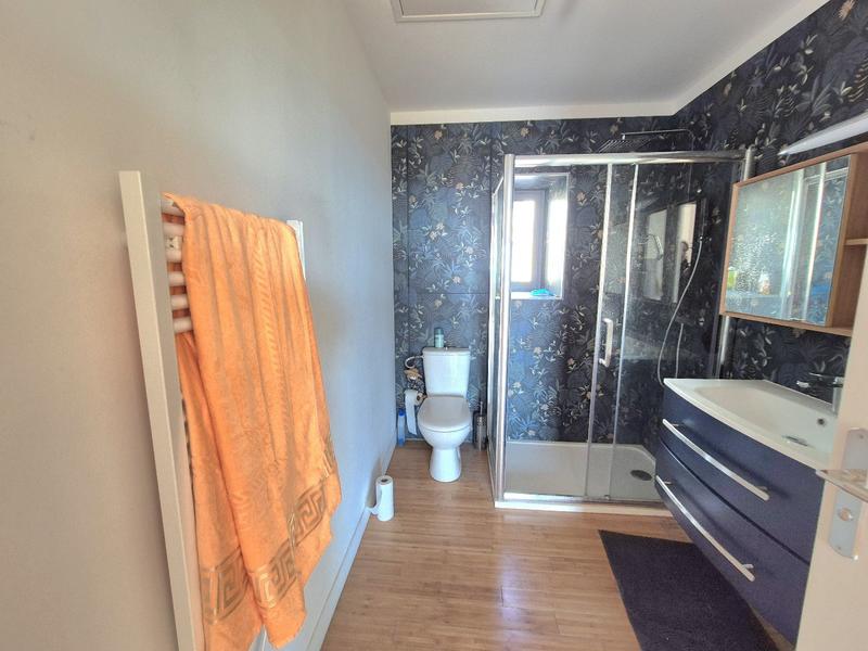 Appartement sur toit - 74 m² - 3 pièces