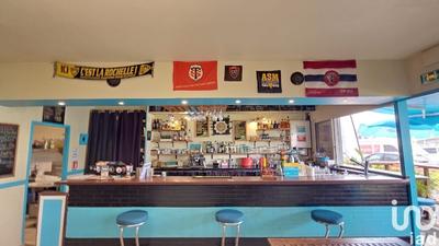 Local commercial - 136 m²