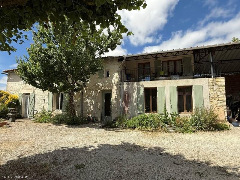 Maison - 168 m² - 6 pièces