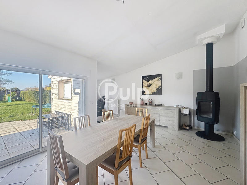 Maison - 113 m² - 8 pièces