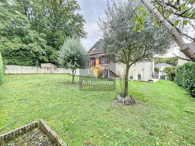 Maison - 122 m² - 7 pièces