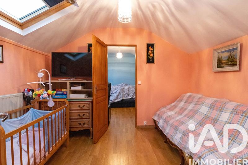 Maison - 139 m² - 7 pièces