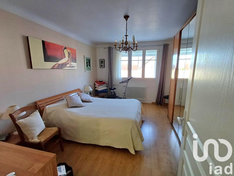 Maison - 171 m² - 11 pièces