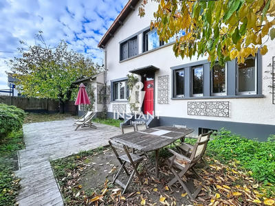 Maison ancienne - 100 m² - 5 pièces