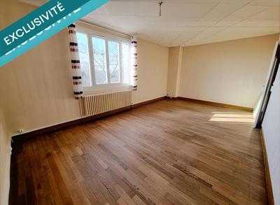 Maison - 77 m² - 4 pièces