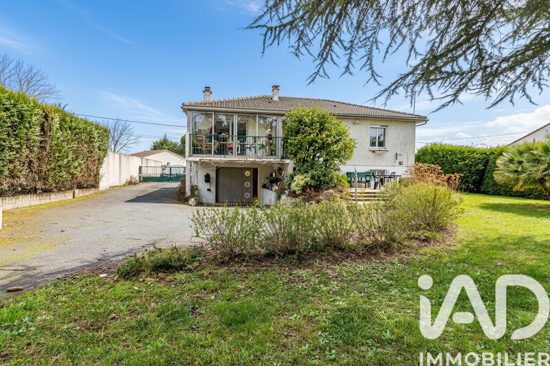 Maison - 107 m² - 5 pièces