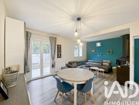 Maison - 96 m² - 5 pièces