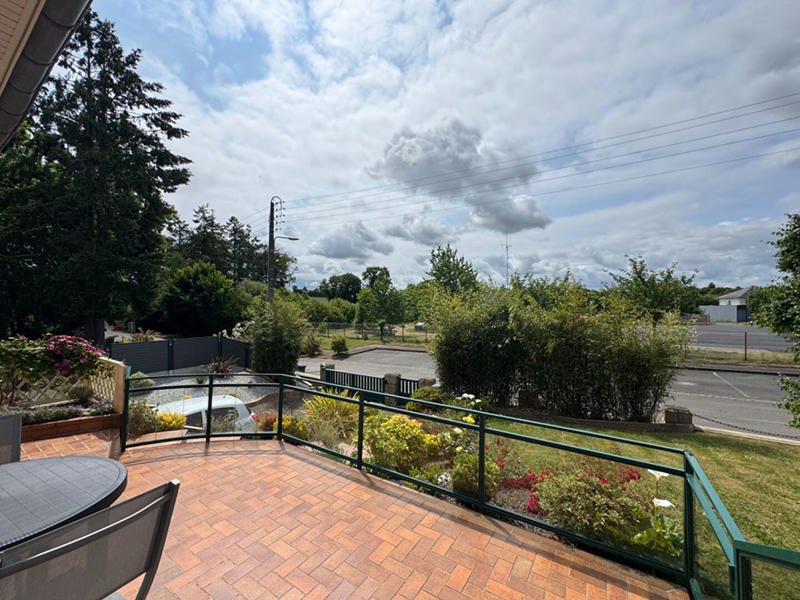 Maison - 121 m² - 6 pièces