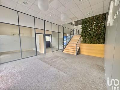 Local commercial - 941 m²