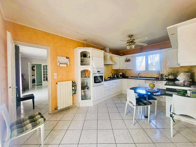 Maison - 147 m² - 4 pièces