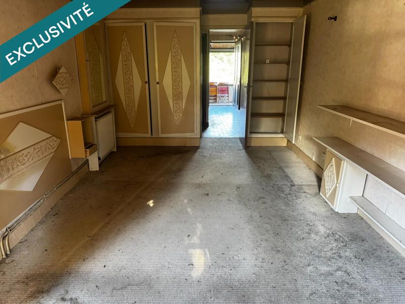 Maison - 204 m² - 8 pièces