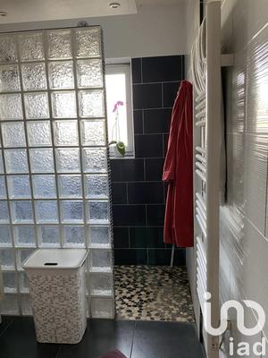 Maison - 147 m² - 5 pièces