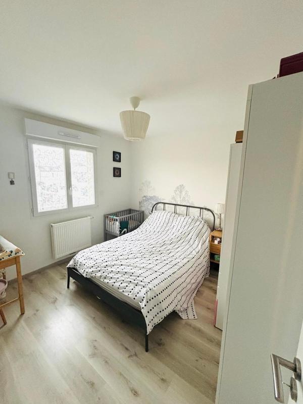 Maison - 122 m² - 8 pièces