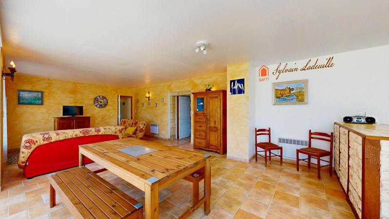 Maison - 231 m² - 10 pièces