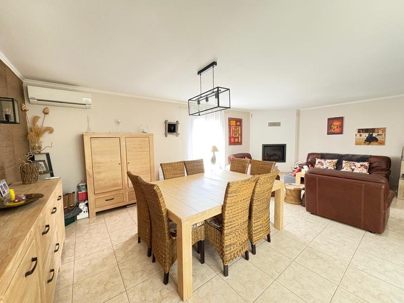 Maison - 150 m² - 5 pièces