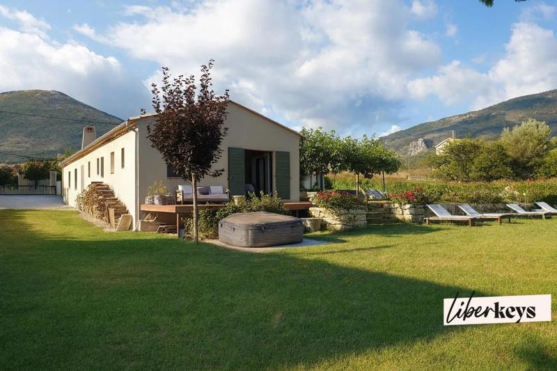 Maison - 154 m² - 4 pièces