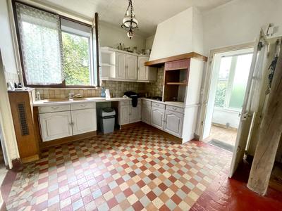 Maison - 91 m² - 5 pièces