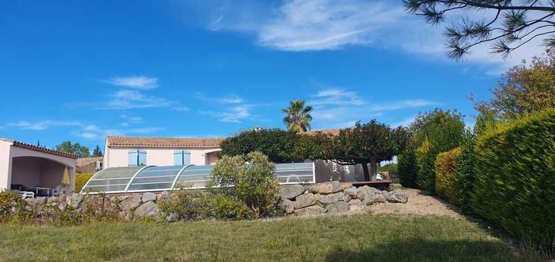 Villa - 92 m² - 4 pièces