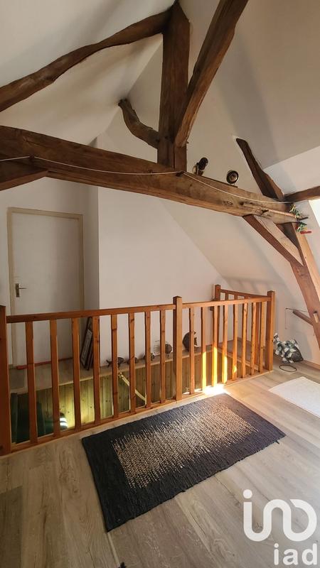 Maison - 212 m² - 8 pièces